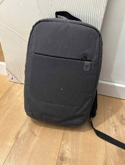 Photo of free Laptop Bag, Sheet, Duvet Cover (Brondesbury Park Rail Station) #1