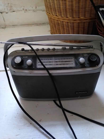 Photo of free Roberts analogue radio (Downham) #1