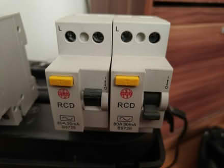 Photo of free Mixed breaker fuses (cr0 2ht) (Croydon CR0) #2