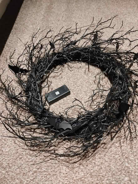 Photo of free Christmas and Halloween wreaths (Herdings, S14) #4