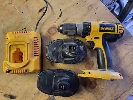 Photo of free Dewalt drill, charger and batteried (Everton SO41) #1