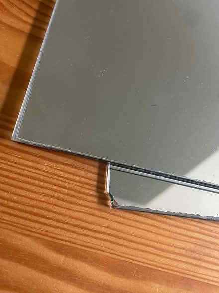 Photo of free 2x thin mirrors 35x55cm (E10) #2