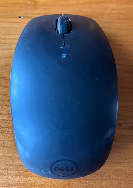 Photo of free Dell wireless keyboard and mouse (Barnes SW13) #3