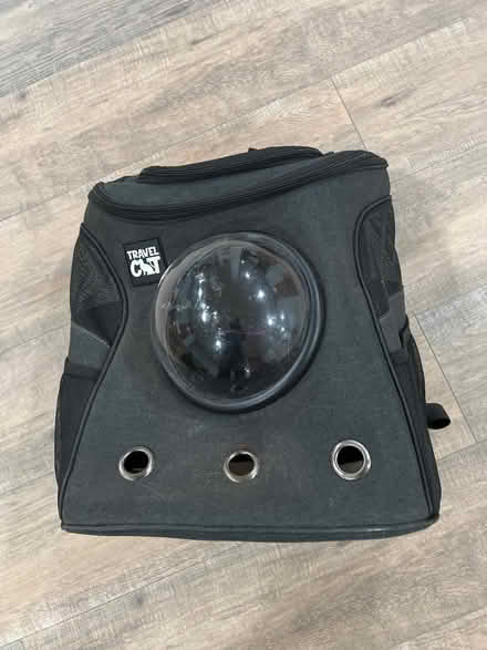 Photo of free Travel cat bag (Ballpond area) #2