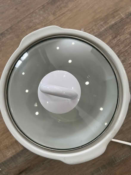 Photo of free Crock pot (Ballpond area) #2