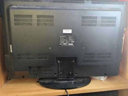 Photo of free 31" flat screen TV (Acworth, NH)