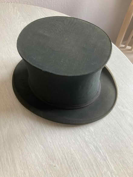 Photo of free Vintage top hat (Seaside BN22) #2