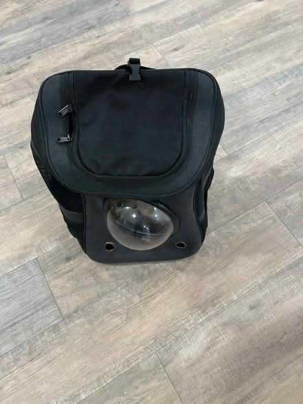 Photo of free Travel cat bag (Ballpond area) #1