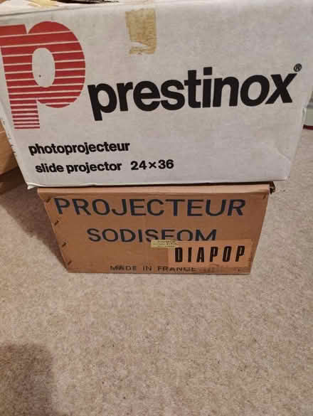 Photo of free Two 35mm slide projectors (RG10 Waltham St Lawrence) #1