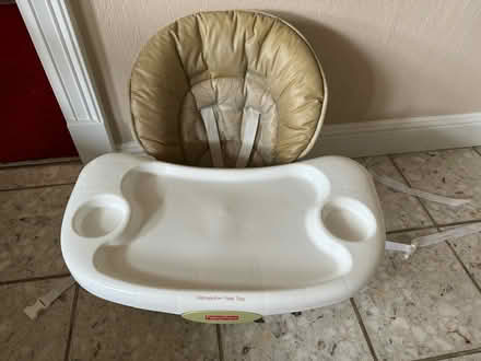 Photo of free High chair (Saratoga) #2