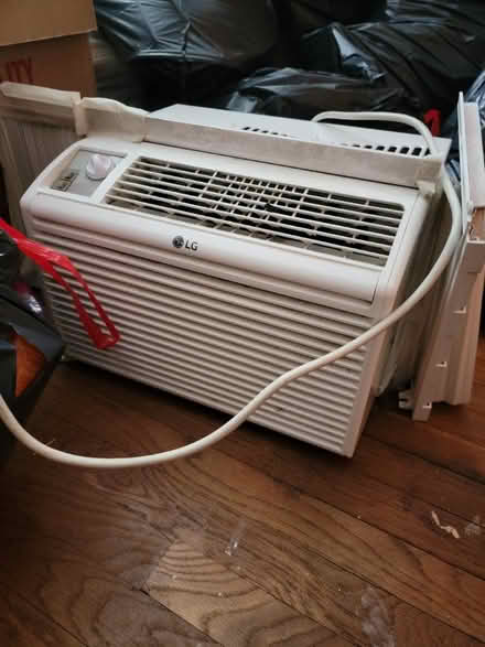 Photo of free A/C (Wilbraham, MA) #1