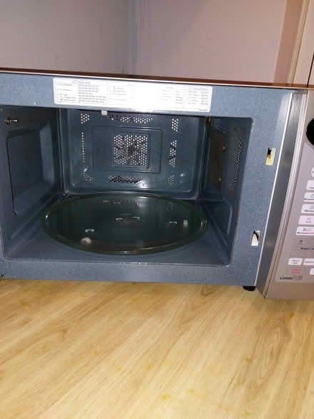 Photo of free Microwave combi (DE22) #2