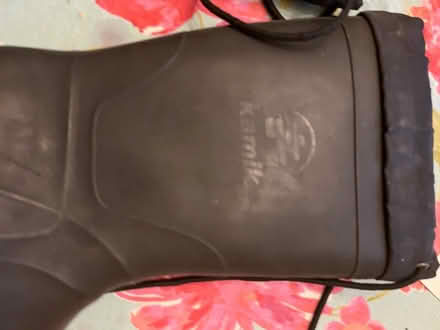 Photo of free Men’s size 7 Kamik snow boots (Bloor West Village) #2