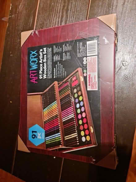 Photo of free Pop up cardboard playhouses (L2) #3