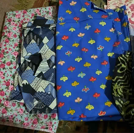 Photo of free Small bag mixed fabric remnants (Worcester Park KT4) #1