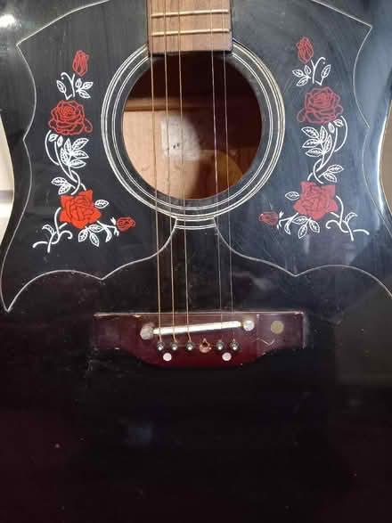 Photo of free Guitars (Goffs oak Waltham cross EN7) #2