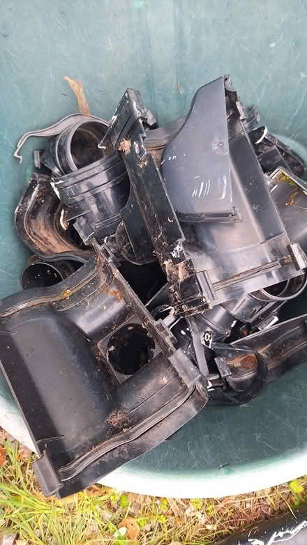 Photo of free Ogee guttering (Teignmouth TQ14) #1