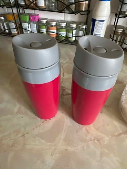 Photo of free Crofton thermo cups (TW13) #1