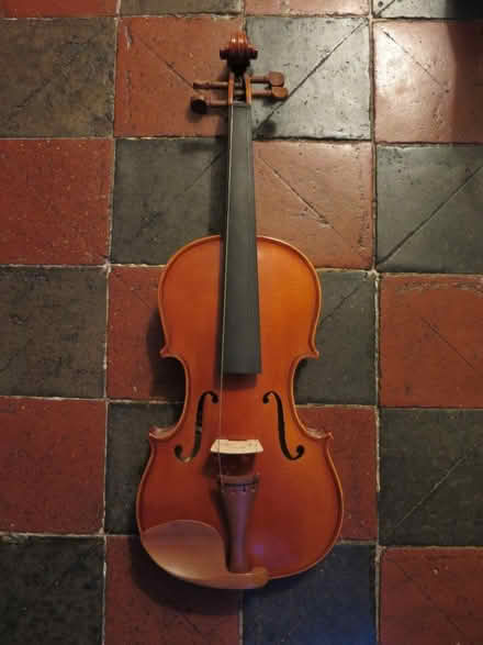 Photo of free Violin - needs some TLC (Knighton LD7) #1