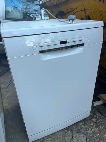 Photo of free Bosch Dushwasher (W5 Ealing) #2