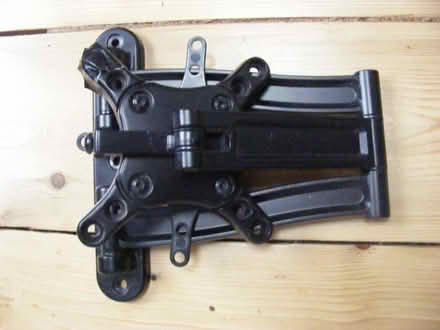 Photo of free TV wall mount bracket (Bath & North East Somerset BS31) #2