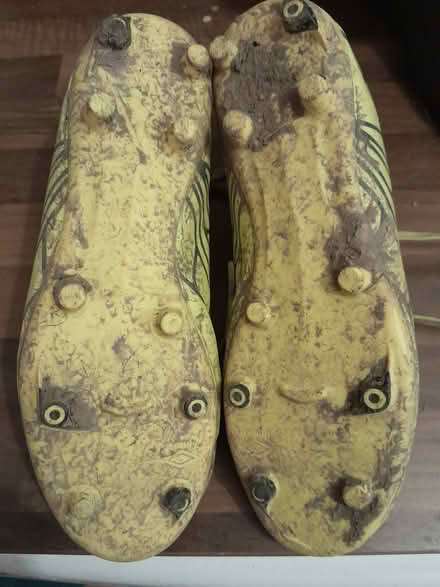 Photo of free Umbro Football Boots uk size 5 (Whitefield M45) #1