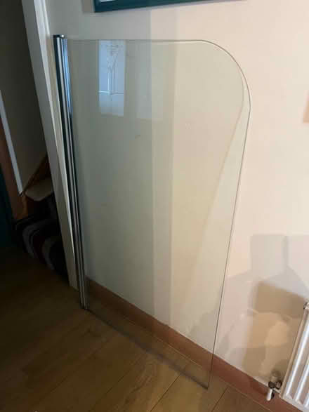 Photo of free Glass bath screen (Dublin 15) #1