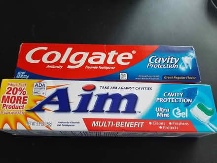 Photo of free toothpaste (F. Hills - 12/Orchard Lake) #1