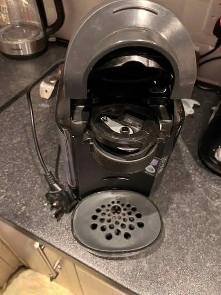 Photo of free Tassimo Coffee Maker (Prenton CH43) #2