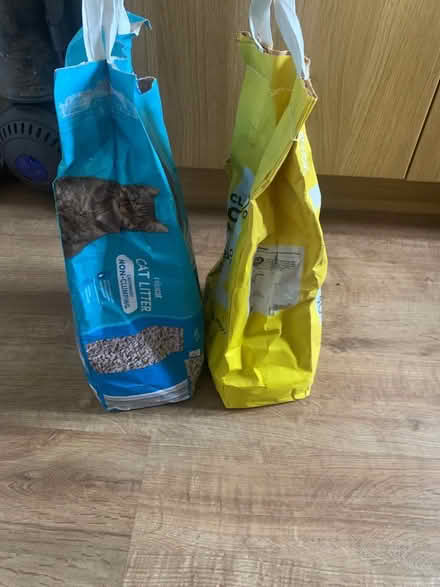 Photo of free Cat litter (Guiseley) #1