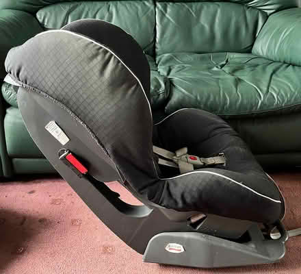 Photo of free Britax car seat (Badcox area Frome) #3