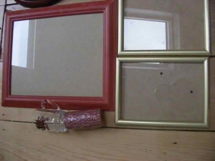 Photo of free Picture frames,tea strainer, chips small welsh dragon glass (Bath & North East Somerset BS31) #1