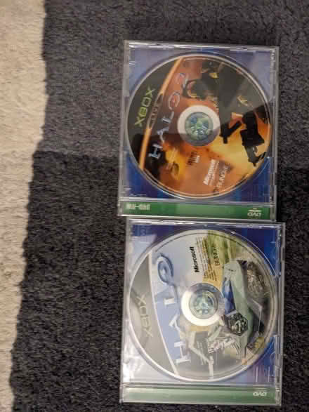 Photo of free X-box discs - Halo & Halo2 (New Cross SE14) #1