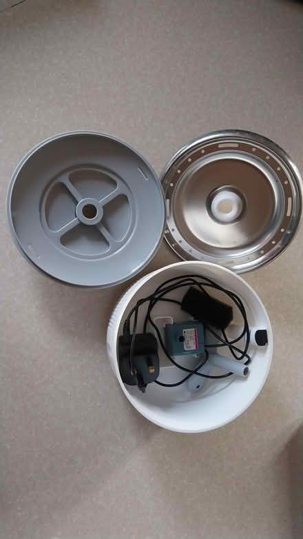 Photo of free Pet water fountain (Charlton OX12) #2
