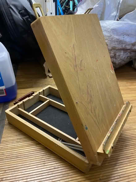 Photo of free Drawing box/easel (Maidenhead SL6) #2