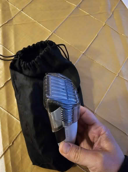 Photo of free Braun beard trimmer EP15 (NW6) #2