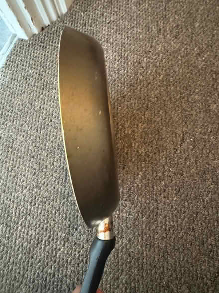 Photo of free A fry pan suitable for all hobs (SE14) #3
