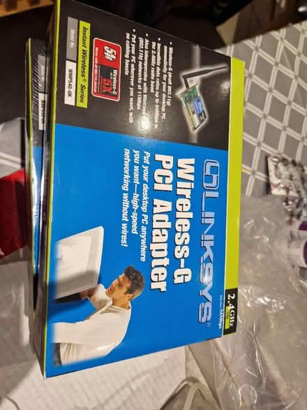 Photo of free Electronic bits & battery charger (Bracknell RG12) #1