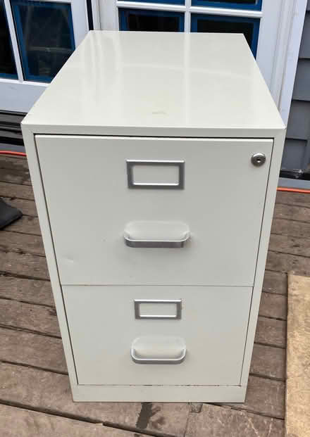 Photo of free 2-Drawer Filing Cabinet (Fremont) #2