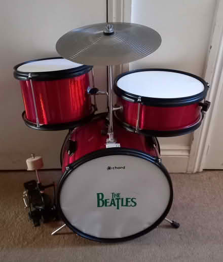 Photo of free Kids' drum kit - TW1 (Twickenham (St Margarets) TW1) #1