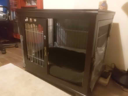 Photo of free Dog's crate - for medium/small dog (Cockfosters N14) #1