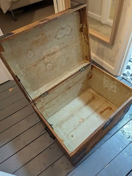 Photo of free Small wooden chest (Tonbridge (north)) #1