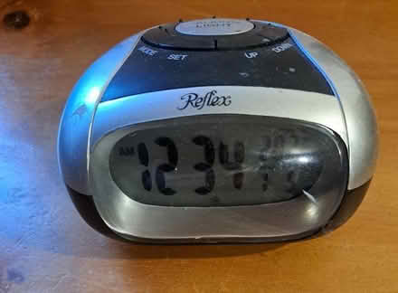 Photo of free Talking alarm clock with light (Yaxley) #1