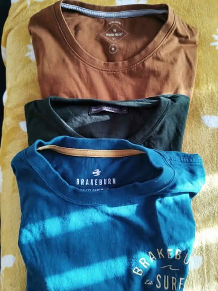 Photo of free Assorted tops mens (Haresfinch) #1