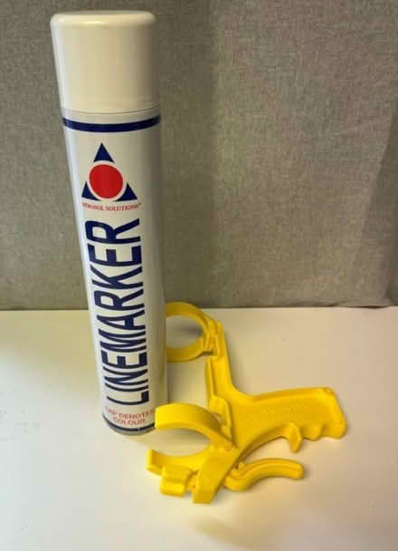 Photo of free White Line Marking Spray Paint (Hove BN3) #2