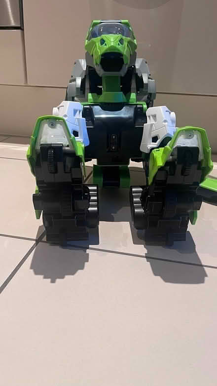 Photo of free Switch&Go Dino Robot & Transformer (Chelmsford CM2) #3