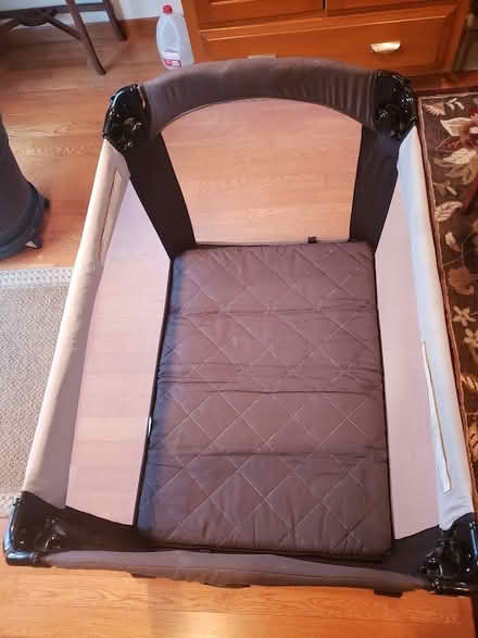Photo of free Pack 'N Play by Graco (eastside Geneva) #3