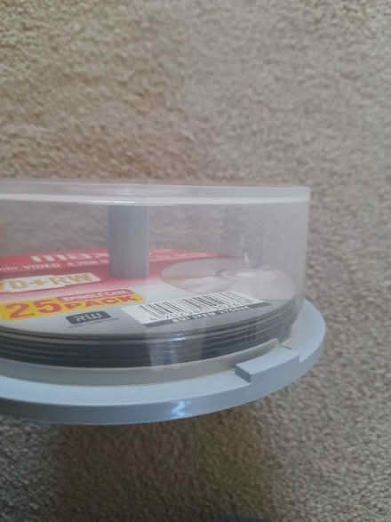 Photo of free dvd+rw 4.7gb data (Sapcote LE9) #2