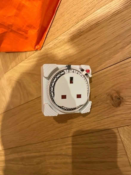 Photo of free Timer plug (Teddington TW11) #1