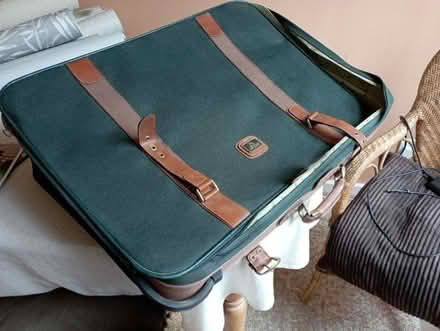 Photo of free green "Antler" suitcase (Ulverley Green B91) #1